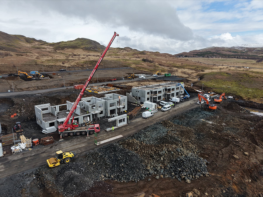 Úugata 14-18 og 20-24, uppkomið burðarvirki úr forsteyptum einigum